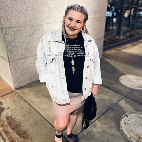 Meet your Posher, Emms - Picture 1 of 1